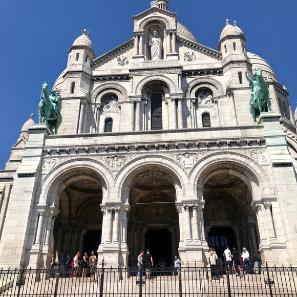 Meet your Posher, Vanessa - Picture 1 of 1